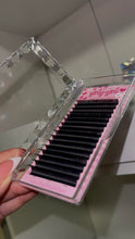 Load image into Gallery viewer, Cashmere Lash Trays D Curl
